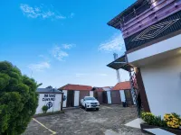 HOTEL CIWANGI - parking