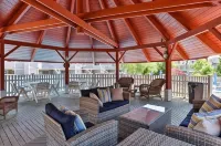 Oceanfront 3Br Condo. Visit Hyannis for Your Cape Holiday! 1600 sq ft Home! - 3-stjärniga