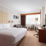 DoubleTree by Hilton Новосибирск (Даблтри Хилтон Новосибирск) - С бассейном