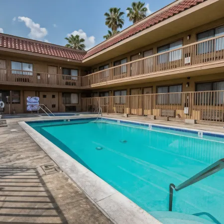 Palm Inn Hotel Near Tyler Mall Riverside