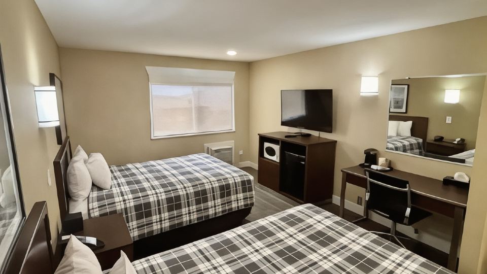 Rodeway Inn & Suites