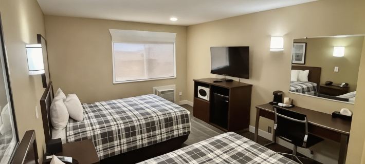 Rodeway Inn & Suites Hotels in Kamloops