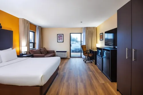 Quality Inn - 2-Star