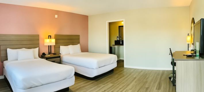 Econo Lodge Inn & Suites Hotels in Abilene