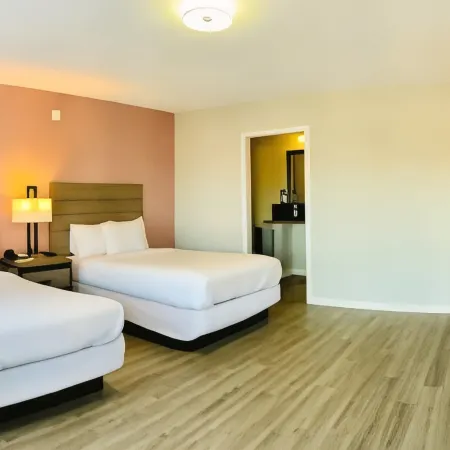 Econo Lodge Inn & Suites Отели в г. Абилин