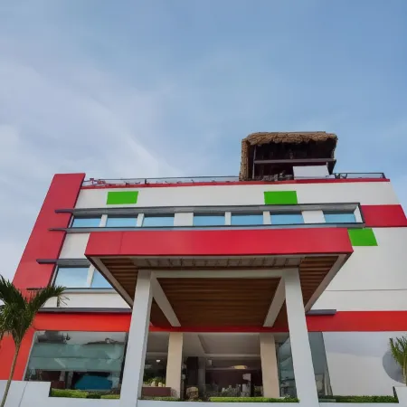 Pratama Hotel and Convention