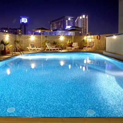 فندق لاندمارك الرقة Hotels near محطة مترو ساحة الإتحاد