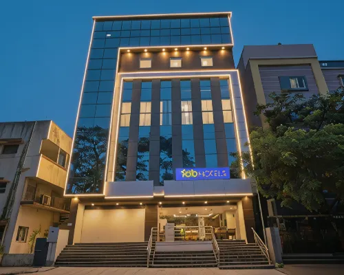 FabHotel RK Residency - Nr S.R. Nagar Metro Station, Ameerpet Hotels near NIMSME