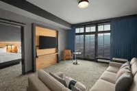 Cloudland at McLemore Resort Lookout Mountain, Curio by Hilton - Pools