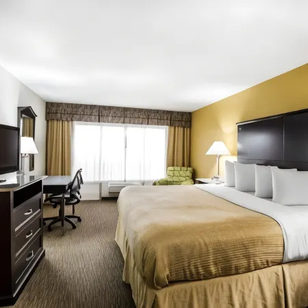 Quality Inn & Suites - Greensboro-High Point