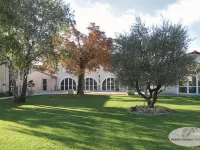 Le Continental Hotels in Gers