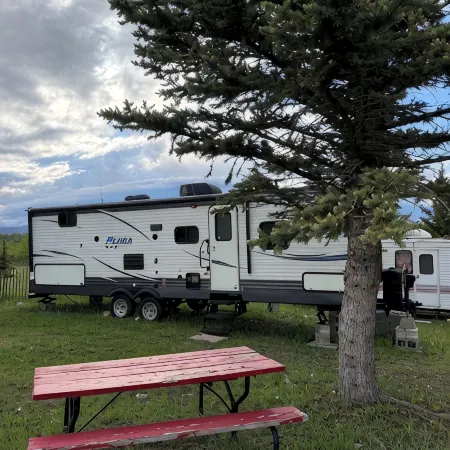 Montana Moon on the Lake "Puma" RV #1