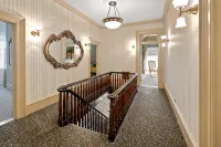 Gorgeous Historic Victorian - Walk to Downtown Truckee! Central to ski resorts! - 4 tähden