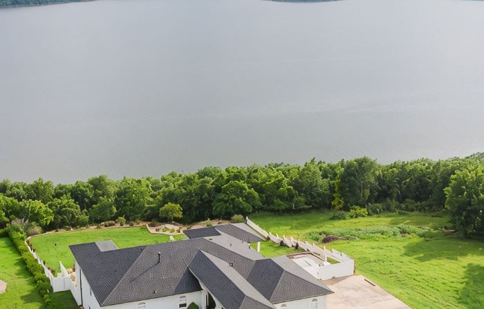 Lakehouse with private pool