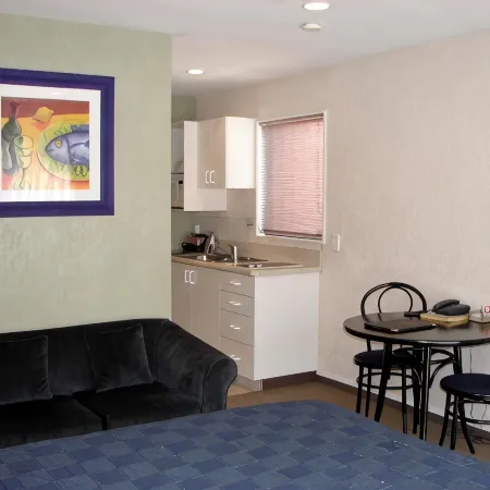 193 Aorangi Manor Motel