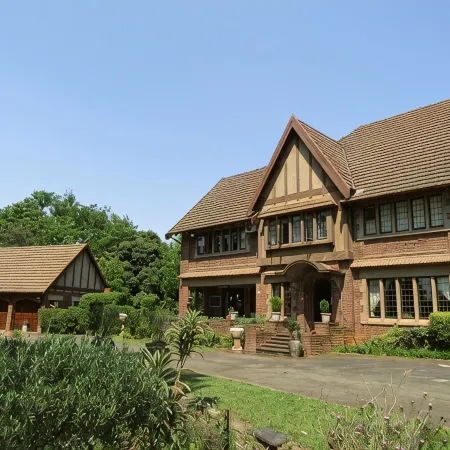 The Sleeping Bao B&B