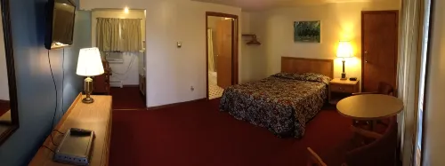 Chateau Motor Lodge - Motels