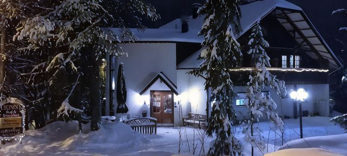 Cronin's Guesthouse Bed & Breakfast Hotels in Lahti