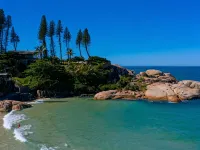 Nômades Beach House - Adventure Hostels Hotels near Lighthouse