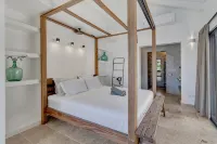 Luxury Villa Overlooking the Laguna Marina - 빌라
