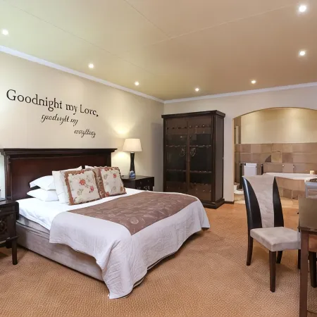 Eden View Boutique Hotel Shangri la Manor Venue Отели в г. Wilderness