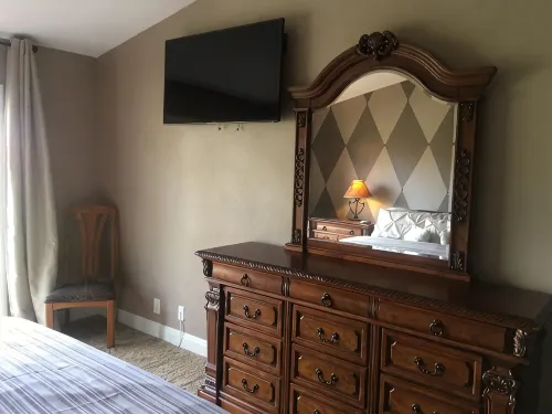 Mountain Home Stallion Springs Ca. Luxury accommodation with Incredible views. - 4-Star