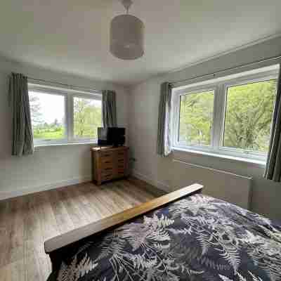 Cosy Yet Spacious Highland Hideaway for 10 Rooms