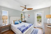 New Decks, Ocean Views, Steps to South Beach, Close to Shopping and Bhi Club - Beach