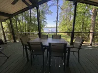 Shore Thing Waterfront Home with private covered boat dock on Toledo Bend - 무료 와이파이