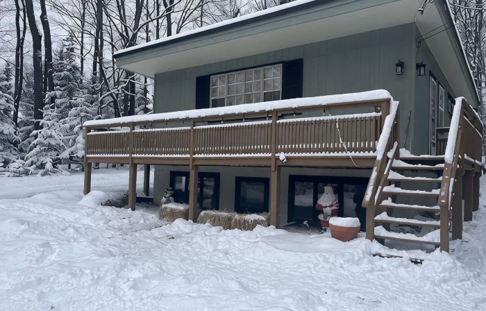 Cozy home in the ADK, amazing location!
