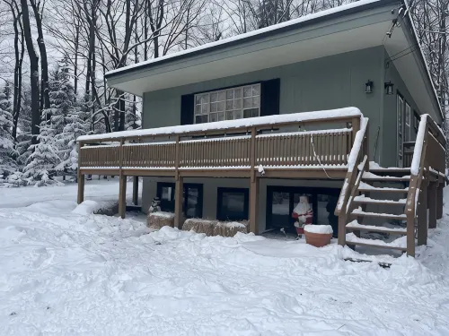 Cozy home in the ADK, amazing location! - 홈스테이
