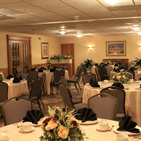 Fulton Steamboat Inn