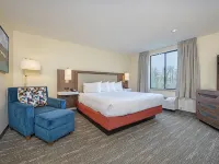 The Portlander Inn and Marketplace Hotels near Alberta Park