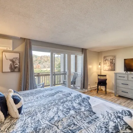 Luxury at Sugar Ski - Extremely Close to Slopes, Golf, Tubing, and Ice Skating