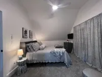 Thoughtfully Restored Historic Bldg, Main St, Wilton, ME — ATV accessible Hotels in Wilton