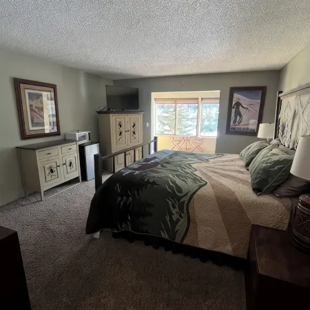 Great Space!  Great Location!  Great Views!