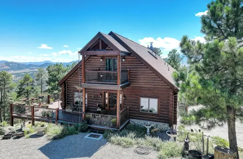 Luxe Log Home+Views+Hot Tub+Fire Pit+Open Air Game Room + Red Rocks - 4-Star