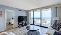 Breathtaking Ocean View, Beachfront Condo-Steps to Beach/Pools, Sea Colony East - Wi-Fi
