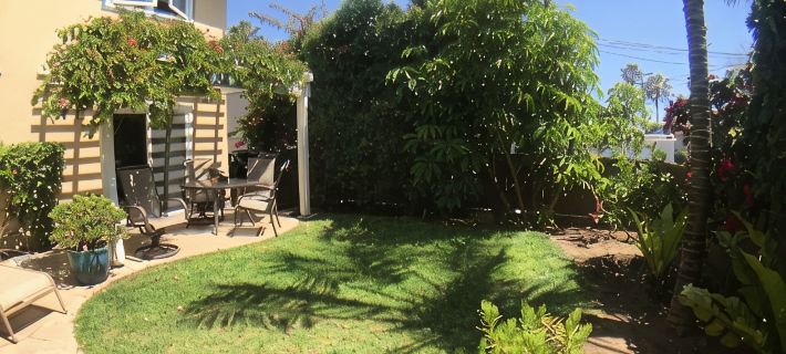 2-Blocks to Moonlight Beach, Private Yard, AC,  Bikes, over 300 5-Star Reviews Hotels in Encinitas