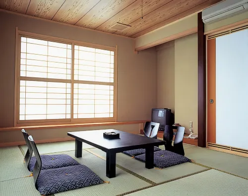 Kameya Ryokan - 2-Star