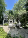 All 5 Star Reviews! Walk to Lake, Dining & Coffee. Private Hot Tub, Assoc Pool. - 4-Star