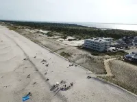 2BD 2BTH - OCEANFRONT & POOL Amazing Bay and Park View - 홈스테이