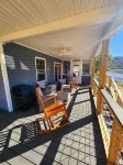 Delightful 3-Bedroom Home on the New River - Wifi