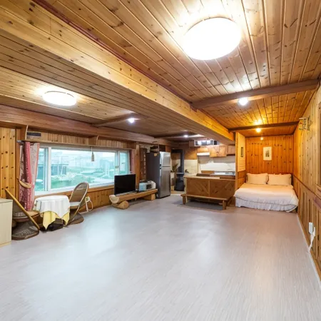 Samcheok South of Sun Pension