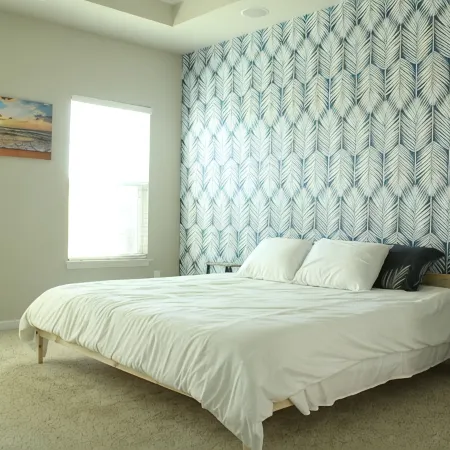 COZY Tropical Oasis with Saltwater Summer Pool Sleeps 8