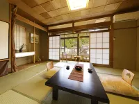 Yumoto Sakakibarakan - parking