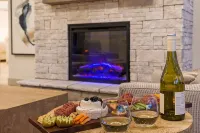 Panoramic Lake View W/ Indoor Pool, Hot tub, Gameroom & Firepit - Gym