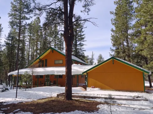River Side Mountain Refuge On Vallecito River - Sleeps 9 - シャレー