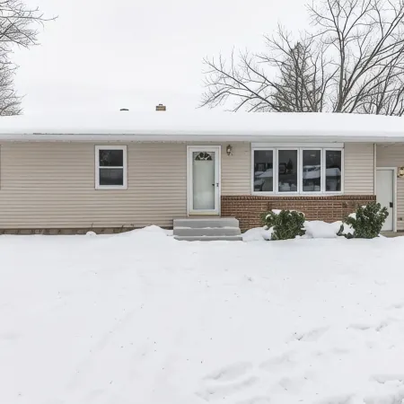 A Cozy Updated 3 Bedroom Home!