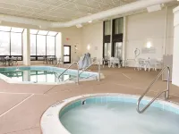Drury Inn & Suites St. Louis Airport - Airport Shuttle